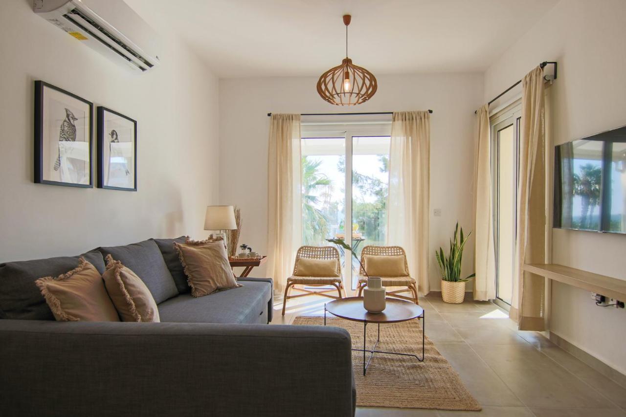 Phaedrus Living Seaview Luxury Flat Limnaria 153 Apartment Paphos ภายนอก รูปภาพ
